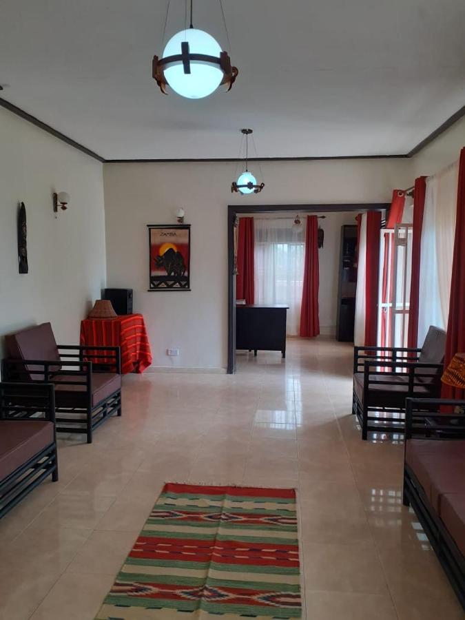 Hotel Okra House à Entebbe Extérieur photo